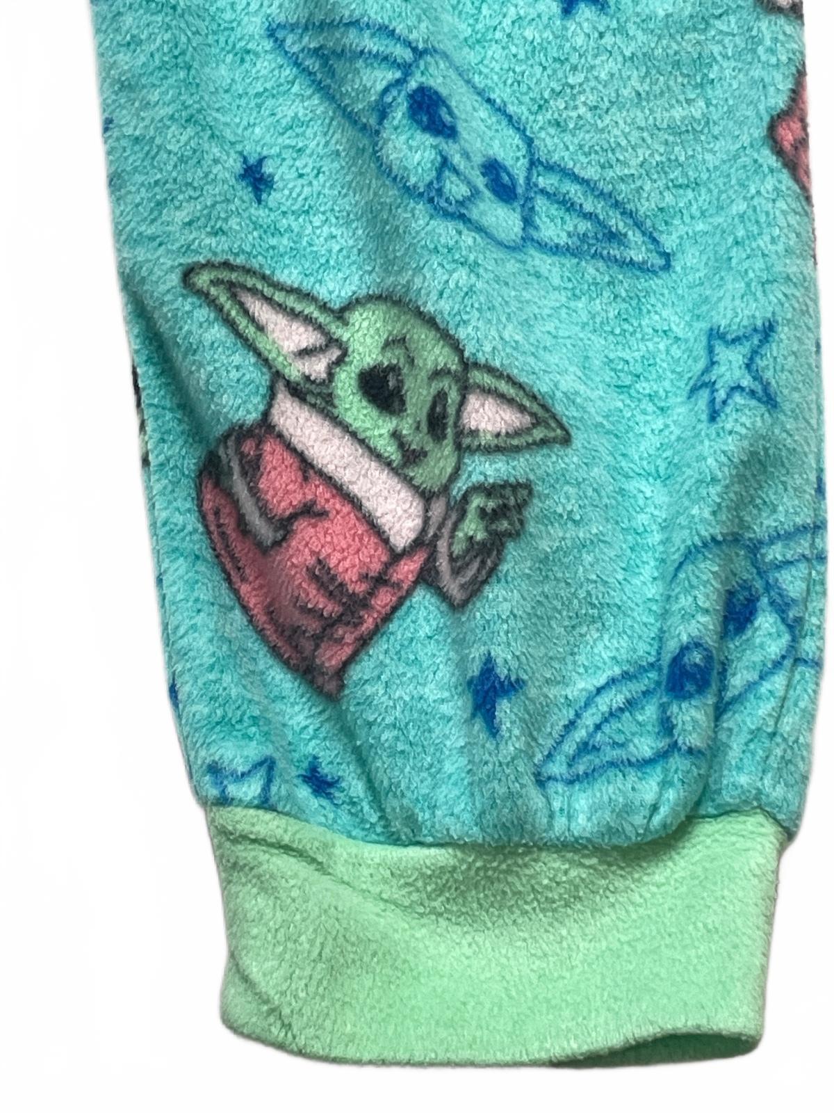 Star Wars The Mandalorian Baby Yoda Hooded Pajamas XS