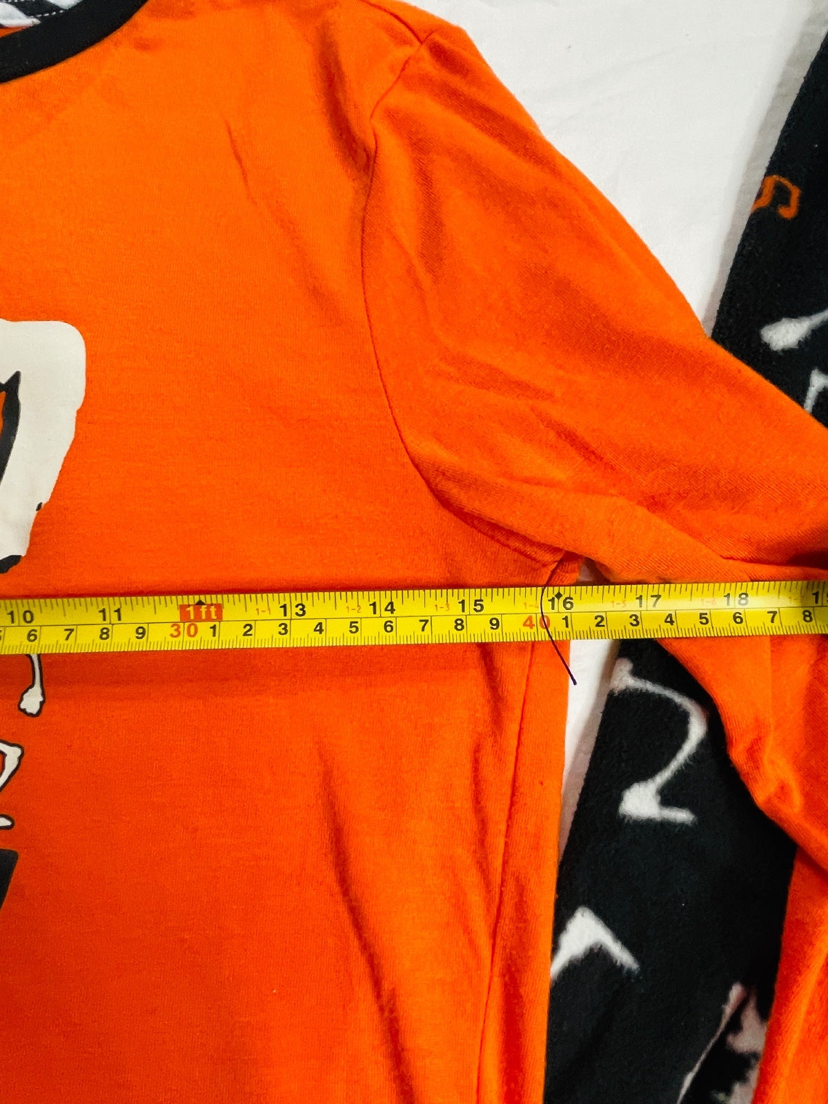 Halloween Pajamas Set The Boo Crew Kids L/G (10/12)