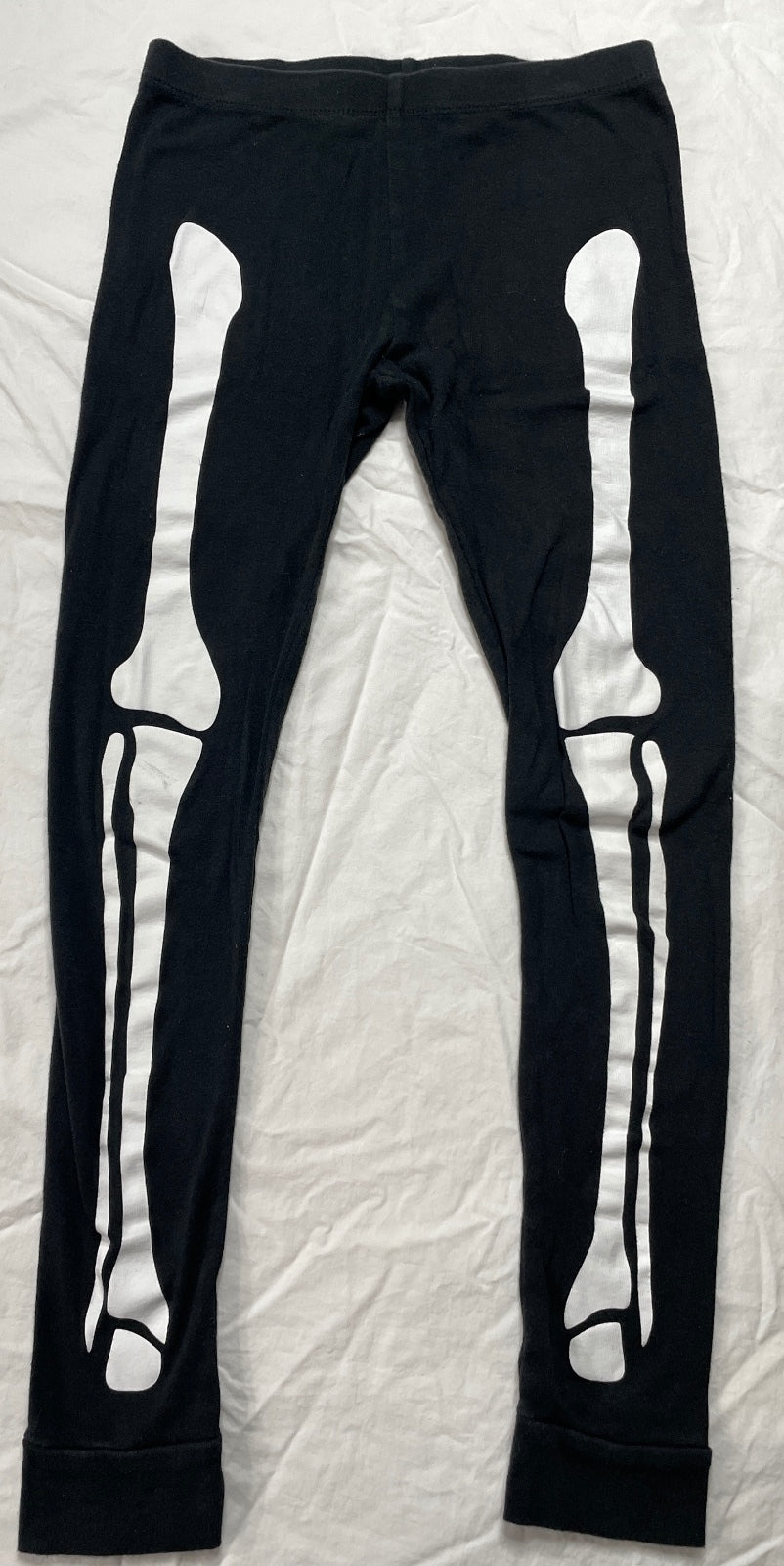 Hanes Black Skeleton Print Long Sleeve Pajama Set Kids 10